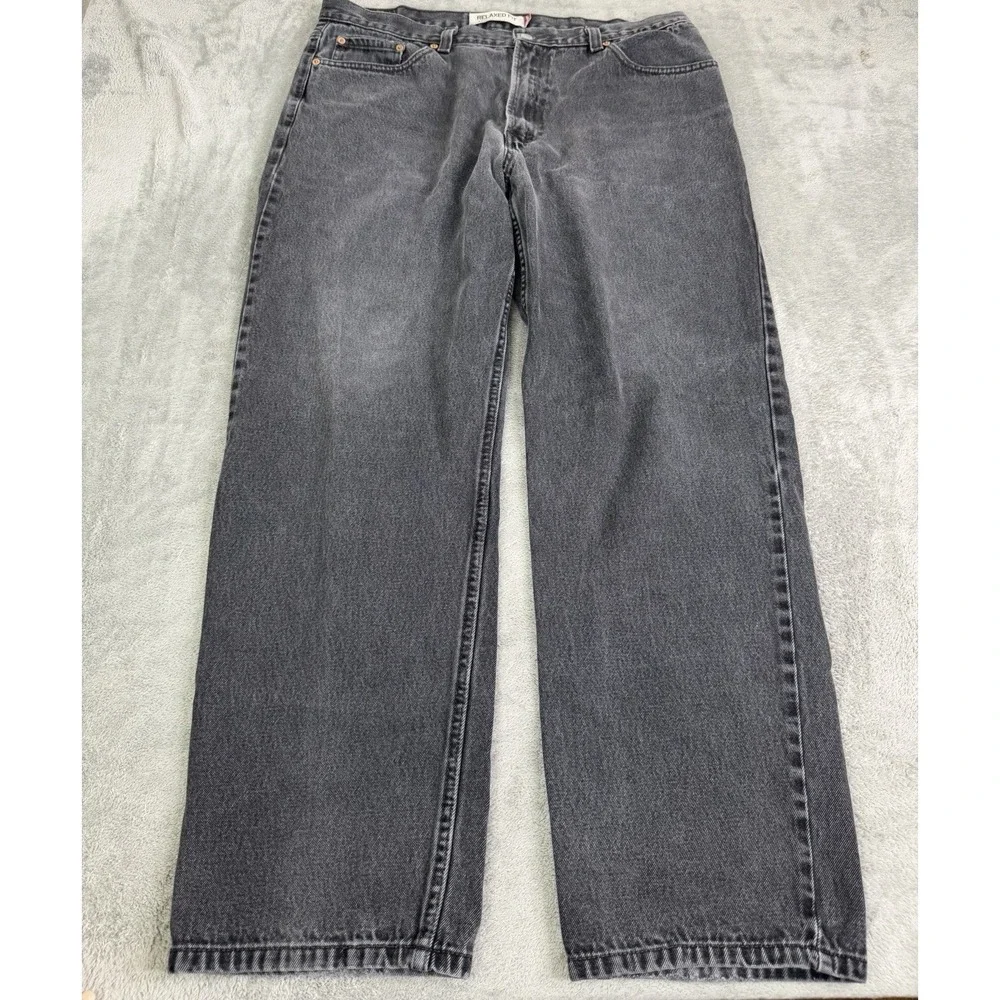 Vintage Y2K Levi's 550 Relax Fit Straight Jeans Men's Size 40X32 Black